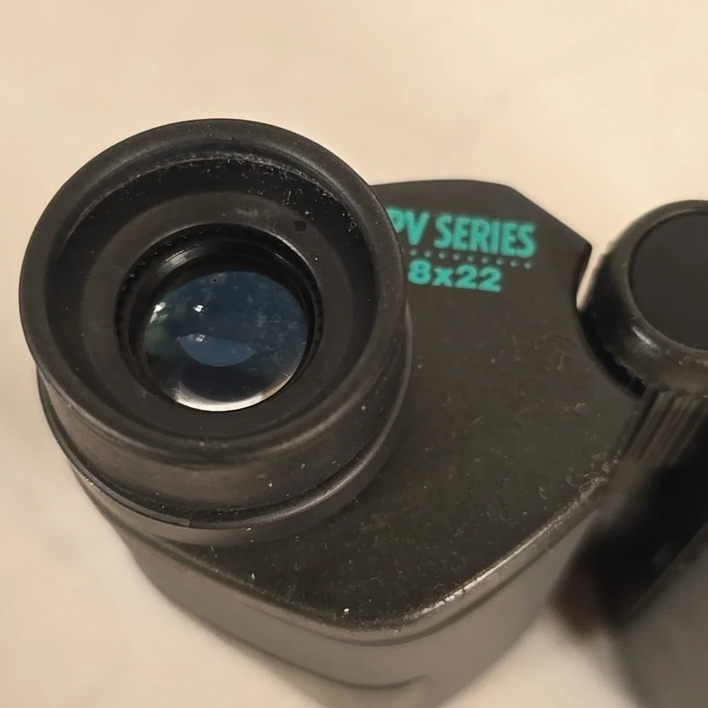 Binoculars‎ VIVITAR PV Series 8x22 in Case